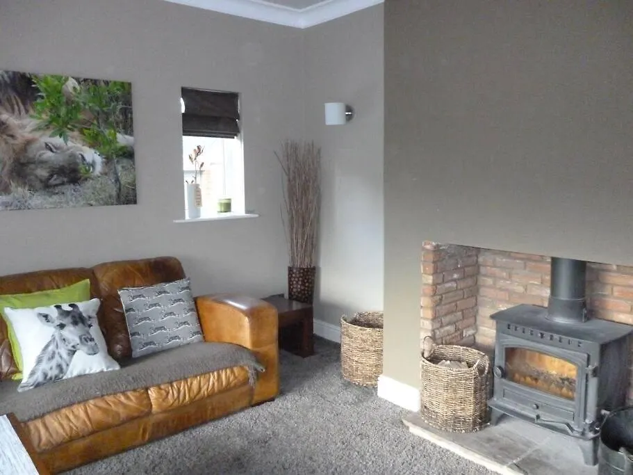 Entire Family Home By The Sea Scarborough