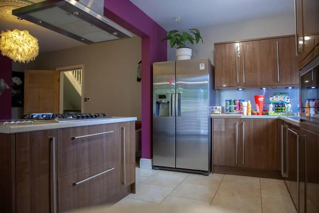 Entire Family Home By The Sea Scarborough