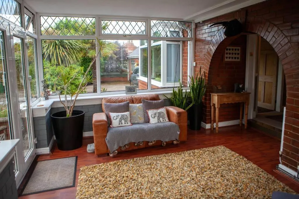 Entire Family Home By The Sea Scarborough